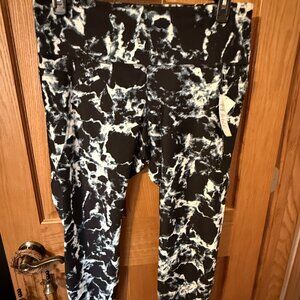 PLUS Women's Legging